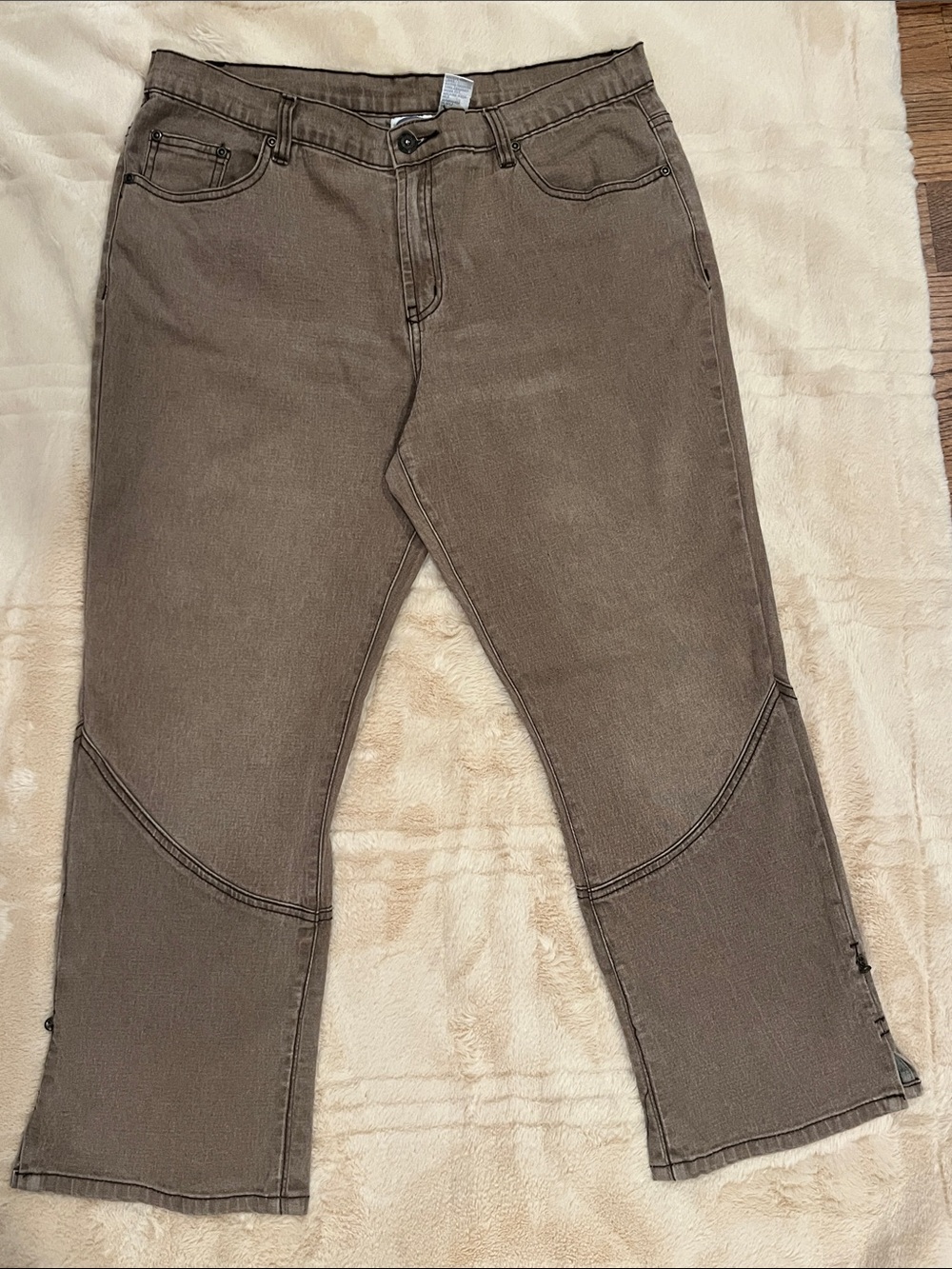 Diane Gilman DG2 Brown Jeans w Button + Zipper Close. Boot Cut Size 14P